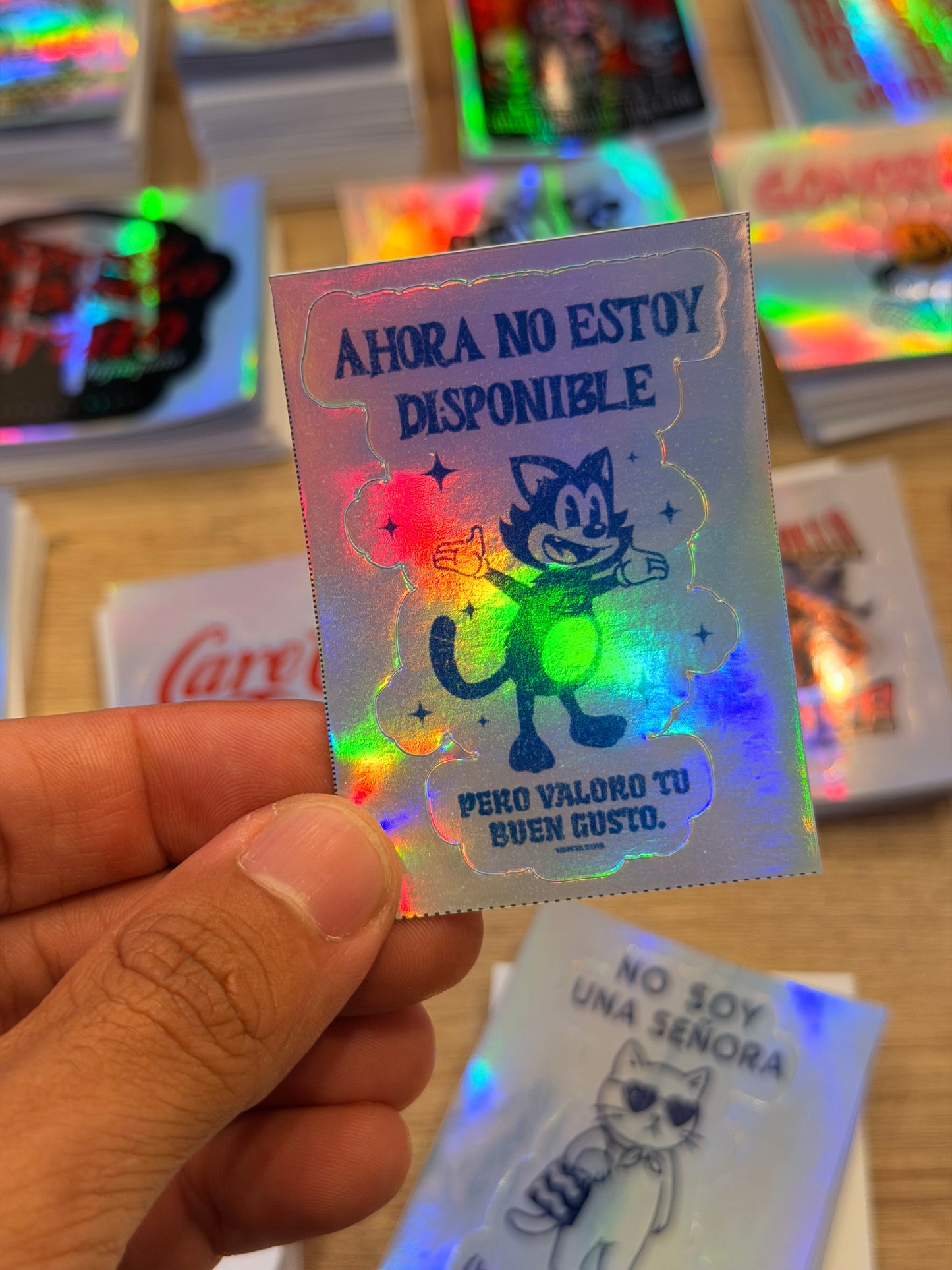 Sticker Ahora No Estoy Disponible Pero Valoro Tu Buen Gusto
