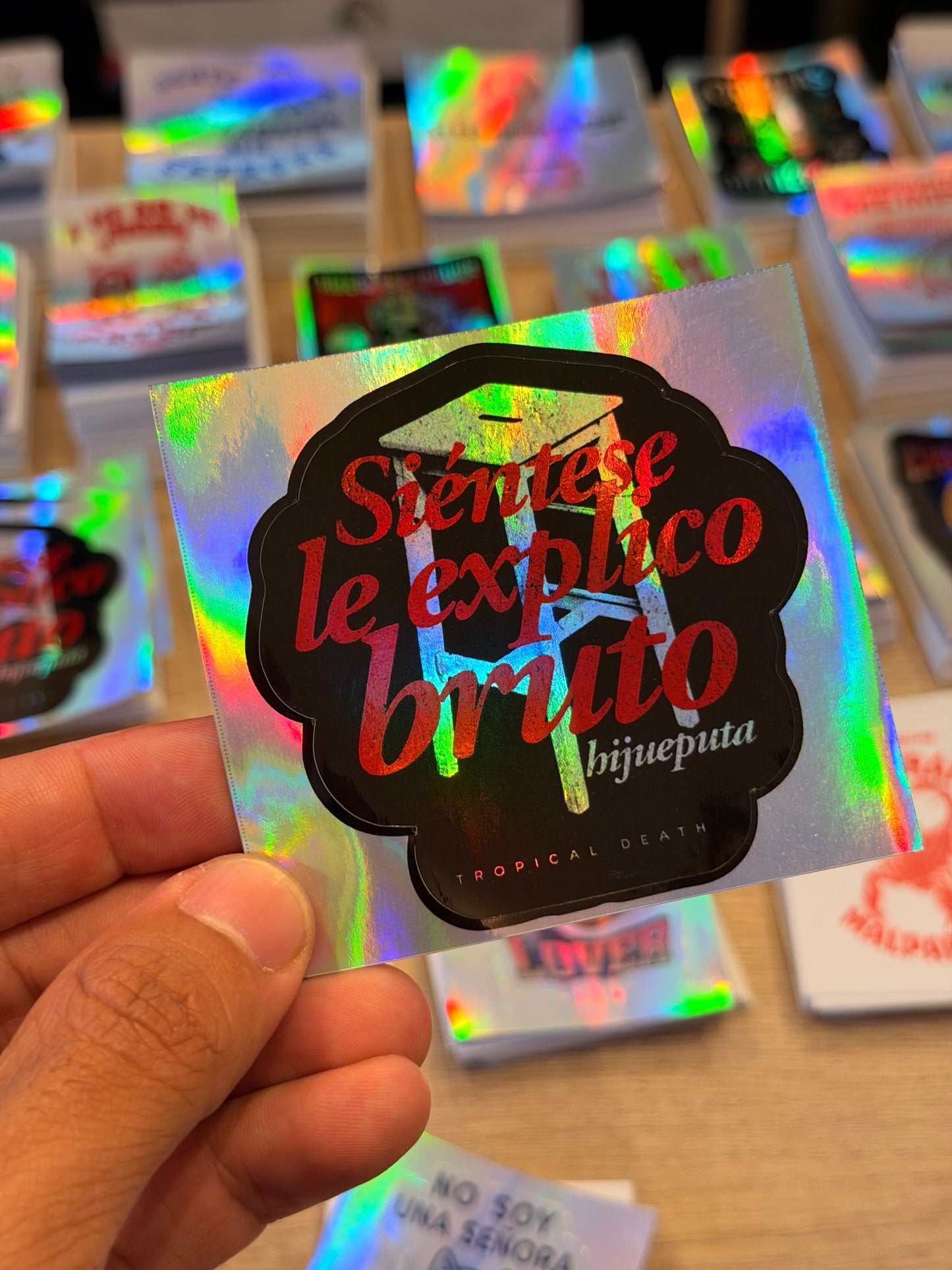 Sticker Siéntese Le Explico Bruto Hijueputa
