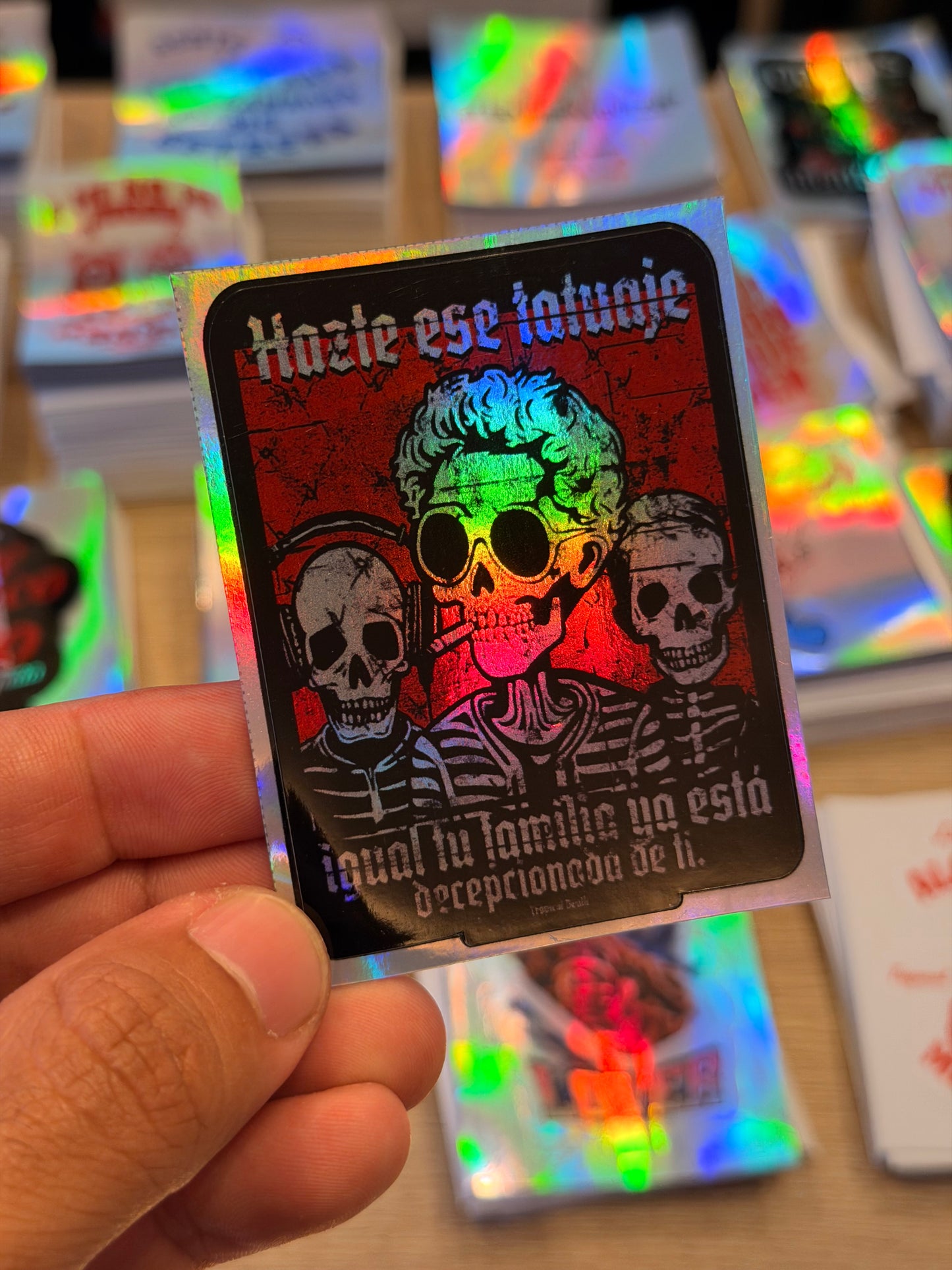 Sticker Hazte Ese Tatuaje Igual Tu Familia Ya Está decepcionada de Ti