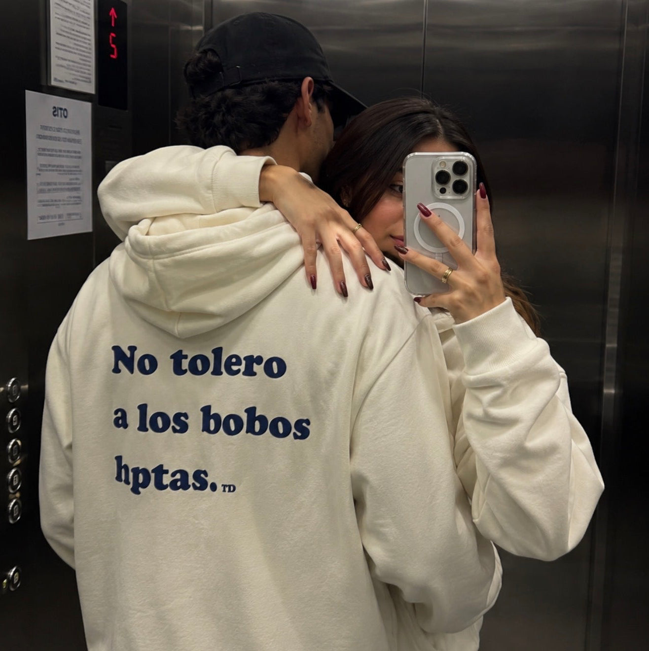 No Tolero A Los Bobos Hptas